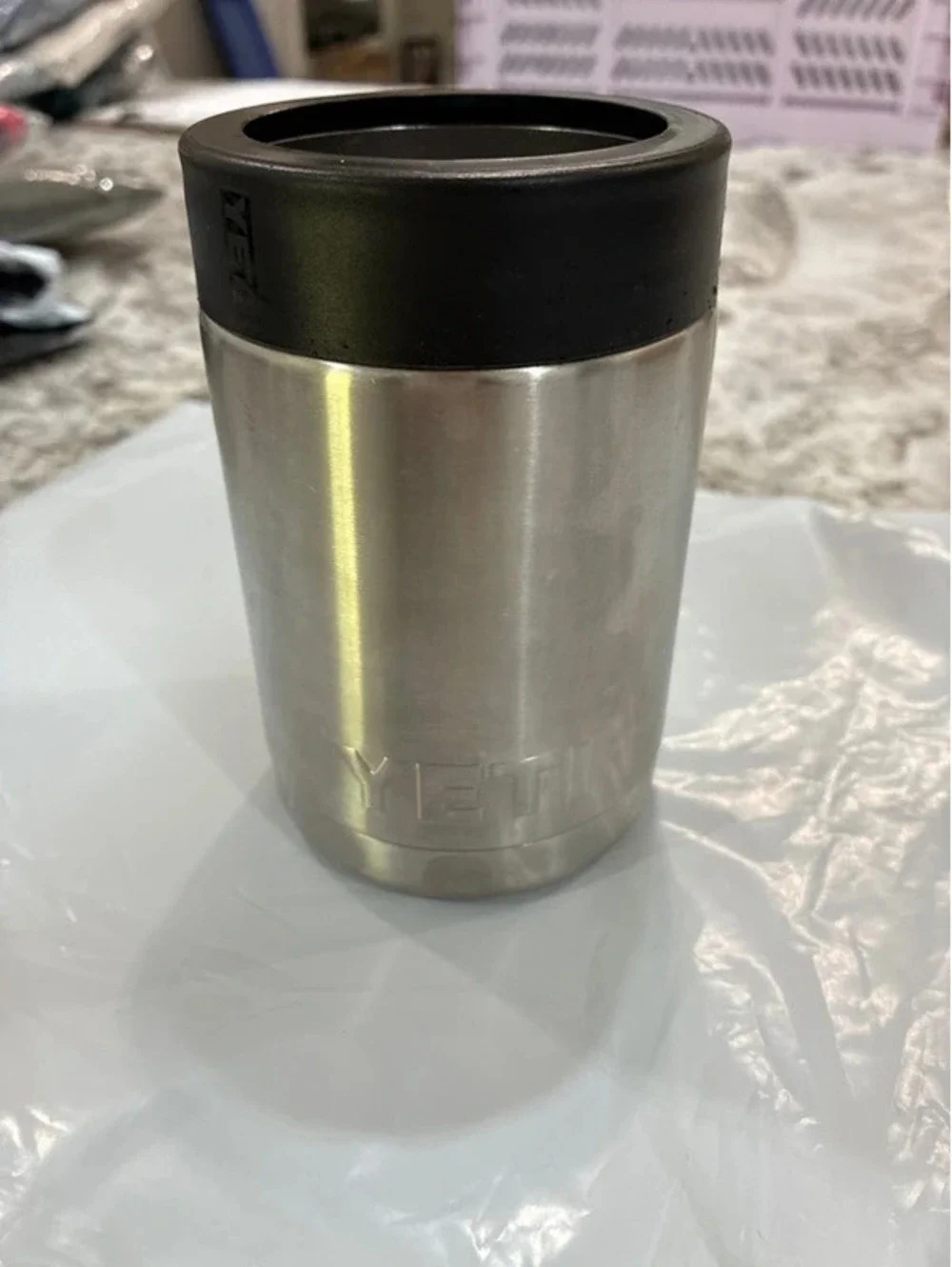 Yeti 12oz can holder